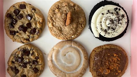 Online Menu of Crumbl Cookies, Gainesville, FL